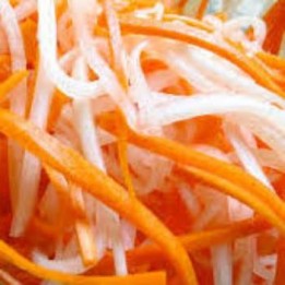 Daikon and Carrot Pickle